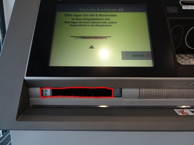 04_DKB_NCR_ATM_einzahlung.jpg